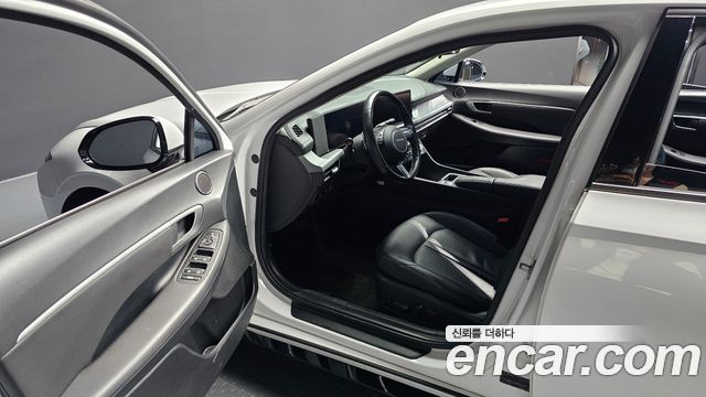 Hyundai Sonata The Edge (DN8) 2.0 Premium 2024 — фото 10