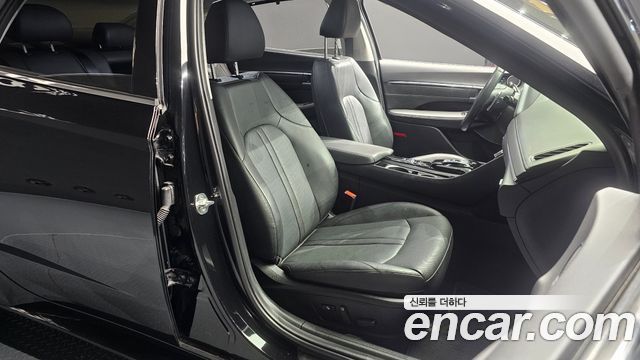 Hyundai Sonata (DN8) 2.0 Premium Plus 2022 — фото 12