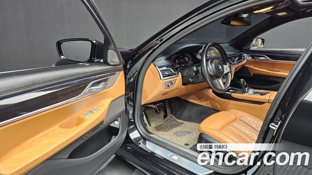 BMW 7 Series (G11) 730Ld xDrive M Sport 2020 — фото 10