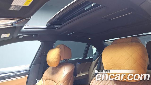 BMW 7 Series (G11) 730Ld xDrive M Sport 2020 — фото 18