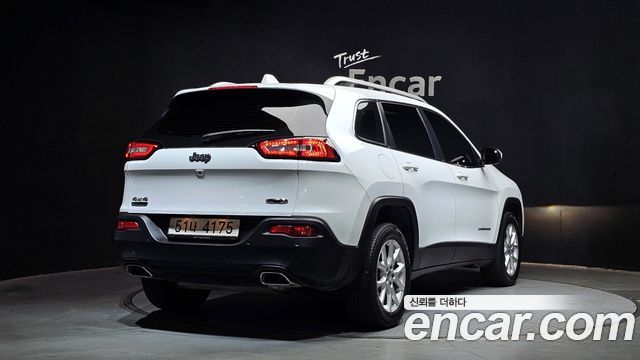 Jeep Cherokee (KL) 2.2 Diesel Longitude AWD 2016 — фото 2