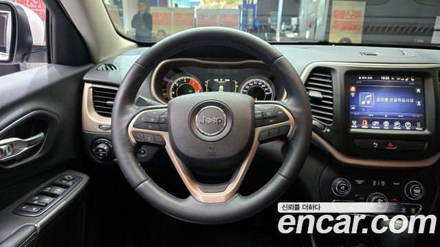 Jeep Cherokee (KL) 2.2 Diesel Longitude AWD 2016 — фото 13