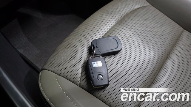KG Mobility (SsangYong) Torres Gasoline 1.5 4WD T7 2024 — фото 19