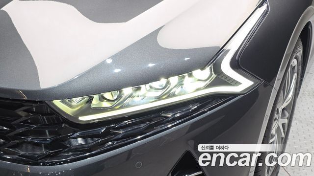 Kia K5 Hybrid (III) Signature 2022 — фото 22
