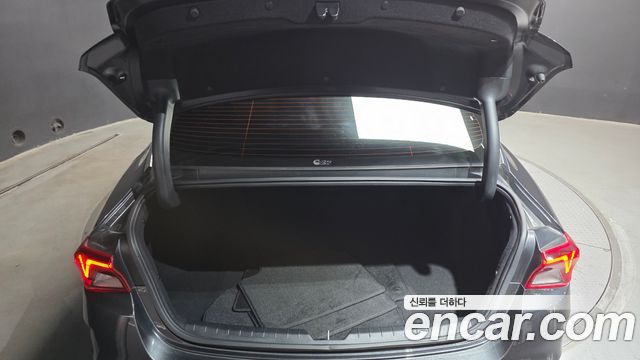 Kia K5 Hybrid (III) Signature 2022 — фото 29