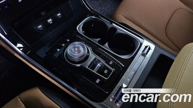 Kia Carnival (IV) Gasoline 7-Seater Signature 2023 — фото 9