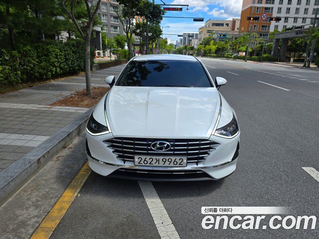 Hyundai Sonata Hybrid (DN8) Modern 2022 — фото 2