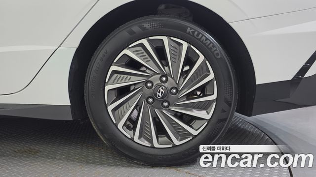 Hyundai Sonata The Edge Hybrid (DN8) Exclusive 2024 — фото 21