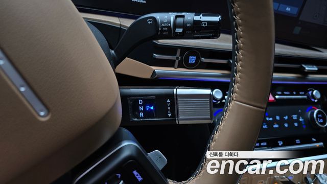 Hyundai Santa Fe (MX5) HEV 1.6 2WD Calligraphy 2024 — фото 9