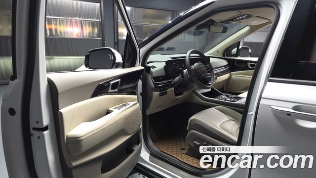 Kia Carnival (IV) Gasoline 7-Seater Hi Limousine Signature 2024 — фото 10