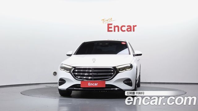 Mercedes-Benz E-Class (W214) E300 4MATIC Exclusive 2024 — фото 3