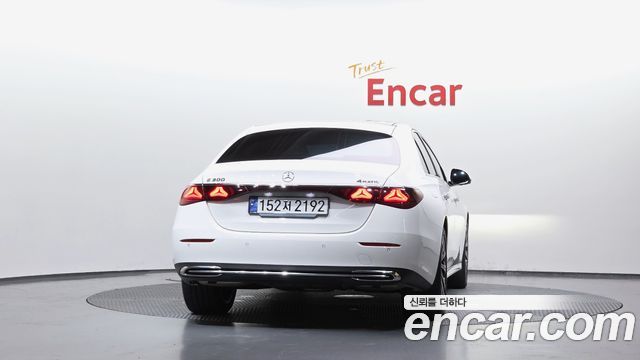 Mercedes-Benz E-Class (W214) E300 4MATIC Exclusive 2024 — фото 4
