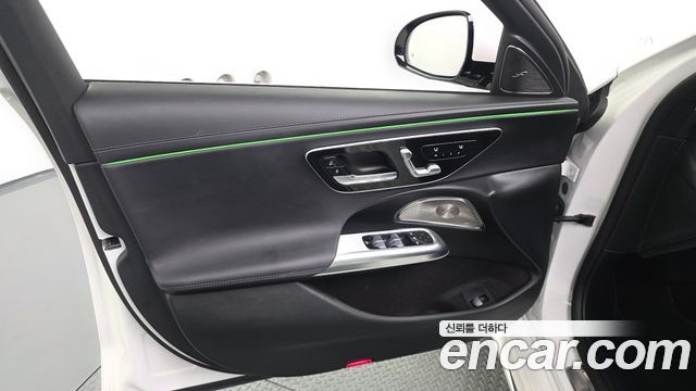 Mercedes-Benz E-Class (W214) E300 4MATIC Exclusive 2024 — фото 30