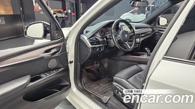 BMW X5 (F15) xDrive 40d 2016 — фото 10
