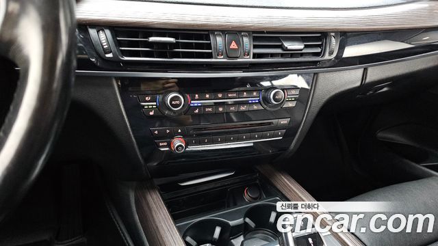 BMW X5 (F15) xDrive 40d 2016 — фото 16