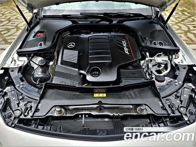 Mercedes-Benz AMG GT 4Door 43 4MATIC+ Dynamic 2023 — фото 6