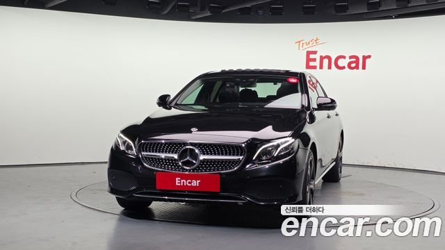Mercedes-Benz E-Class (W213) E300 4MATIC Avnatgarde 2019 — фото 3