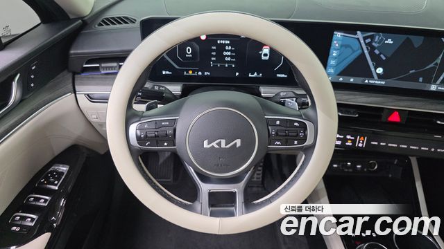 Kia K5 (III) 2.0 Signature 2025 — фото 13