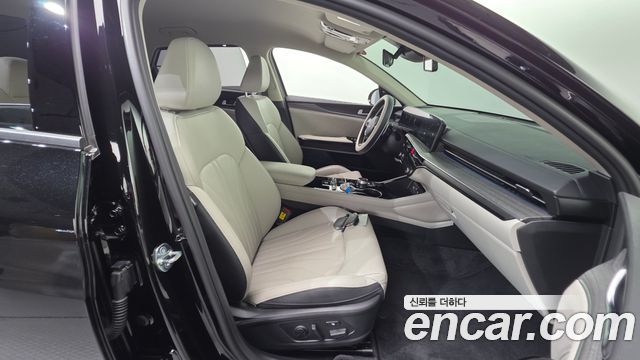 Kia K5 (III) 2.0 Signature 2025 — фото 26