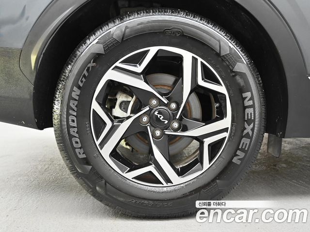 Kia Sportage (V) LPG 2.0 2WD Prestige 2023 — фото 5