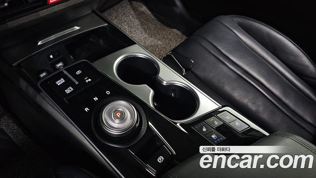 Kia K8 2.5 Gasoline 2WD Noblesse 2022 — фото 9