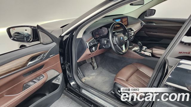 BMW 6 Series GT (G32) 630i xDrive Luxury 2022 — фото 10