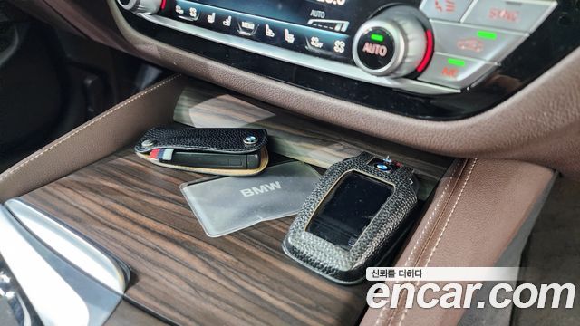 BMW 6 Series GT (G32) 630i xDrive Luxury 2022 — фото 15