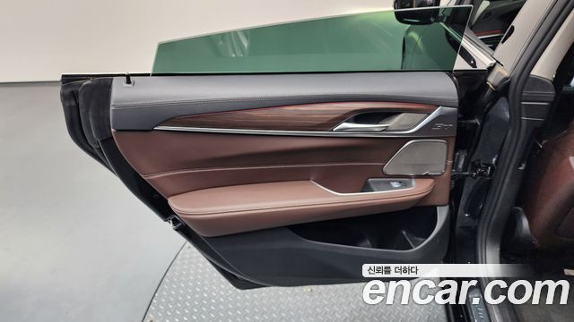 BMW 6 Series GT (G32) 630i xDrive Luxury 2022 — фото 25