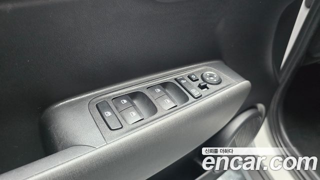 Hyundai Casper Inspiration 2023 — фото 13