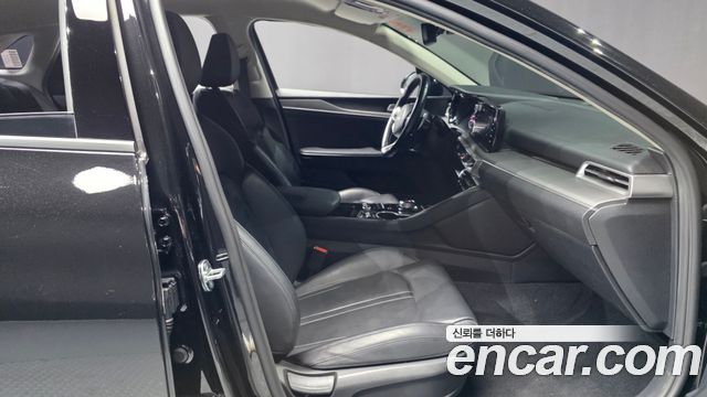 Kia K5 (III) 2.0 Prestige 2023 — фото 11