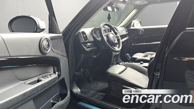 MINI Cooper Countryman Classic 2nd 2022 — фото 10