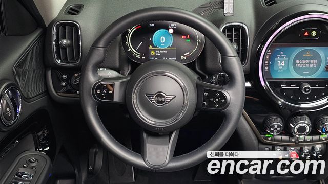 MINI Cooper Countryman Classic 2nd 2022 — фото 17