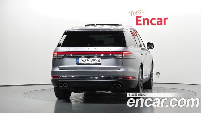 Lincoln Aviator (II) 3.0 Reserve  AWD 2020 — фото 4