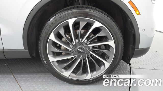 Lincoln Aviator (II) 3.0 Reserve  AWD 2020 — фото 21