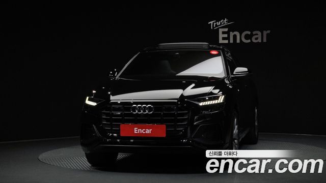 Audi Q8 (4M) 55 TFSI Quattro Premium 2022 — фото 3