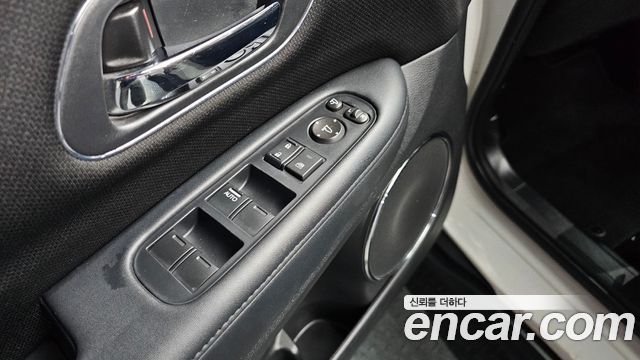 Honda HR-V 1.8 2016 — фото 13
