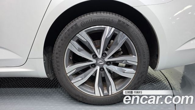 Renault Korea SM6 1.3 TCe LE 2021 — фото 21
