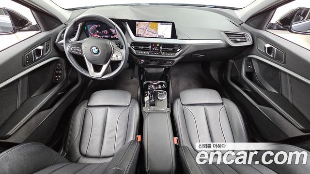 BMW 1 Series (F40) 120i Advantage 2021 — фото 7
