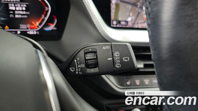 BMW 1 Series (F40) 120i Advantage 2021 — фото 22
