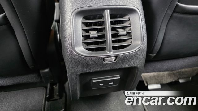Jeep Cherokee (KL) 2.4 Longitude High AWD 2019 — фото 19
