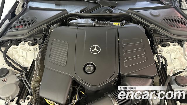 Mercedes-Benz E-Class (W214) E300 4MATIC AMG Line 2025 — фото 6