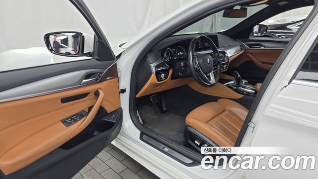 BMW 5 Series (G30) 530i M Sport Package 2018 — фото 10