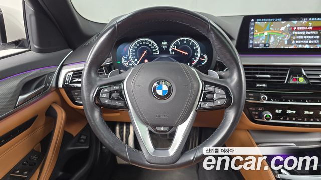 BMW 5 Series (G30) 530i M Sport Package 2018 — фото 16