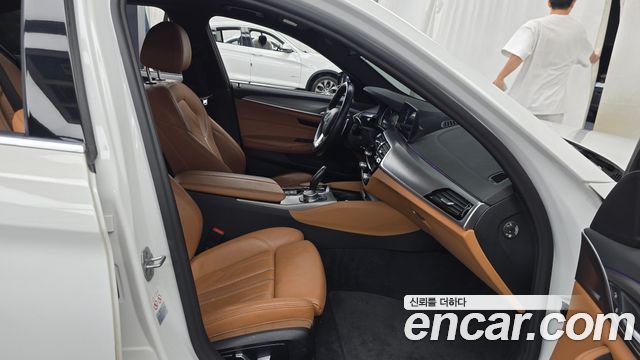 BMW 5 Series (G30) 530i M Sport Package 2018 — фото 32