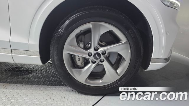 Genesis GV70 2.5T Gasoline AWD 2025 — фото 21