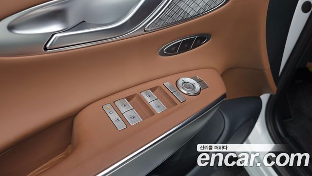 Genesis GV70 2.5T Gasoline AWD 2025 — фото 29