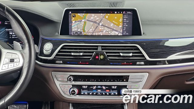 BMW 7 Series (G11) 730Ld xDrive M Sport 2021 — фото 14