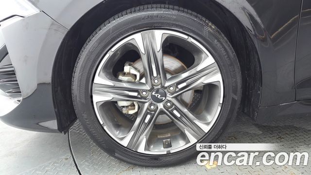 Kia K5 (III) 2.0 Prestige 2022 — фото 5