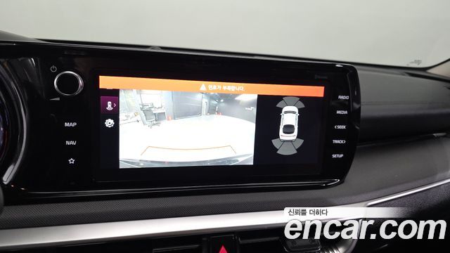 Kia K5 (III) 2.0 Prestige 2022 — фото 19