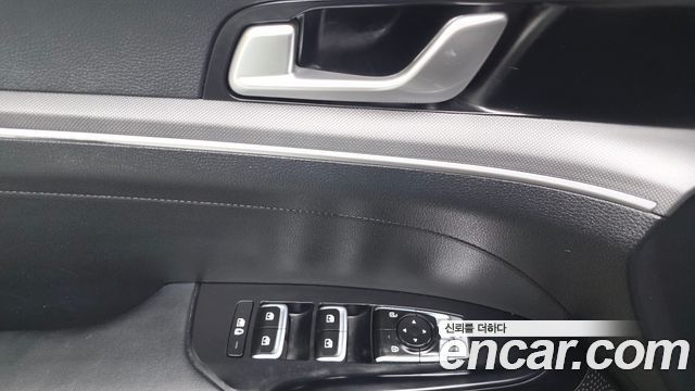 Kia K5 (III) 2.0 Prestige 2022 — фото 24